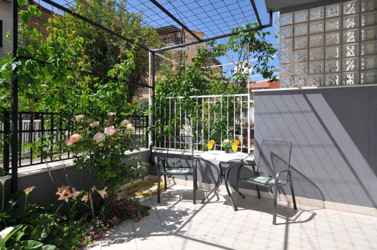 Apartments Roza Trogir Exteriér fotografie
