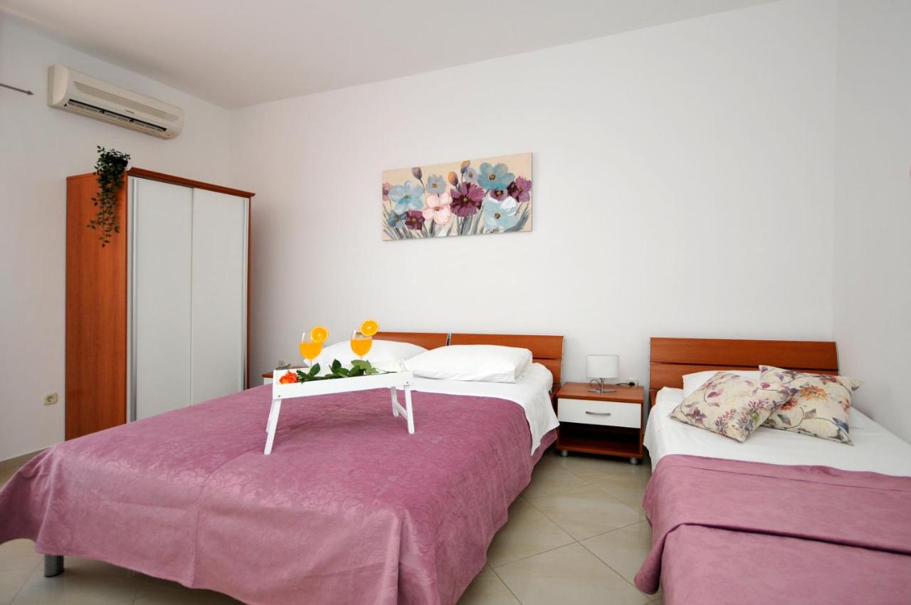 Apartments Roza Trogir Exteriér fotografie
