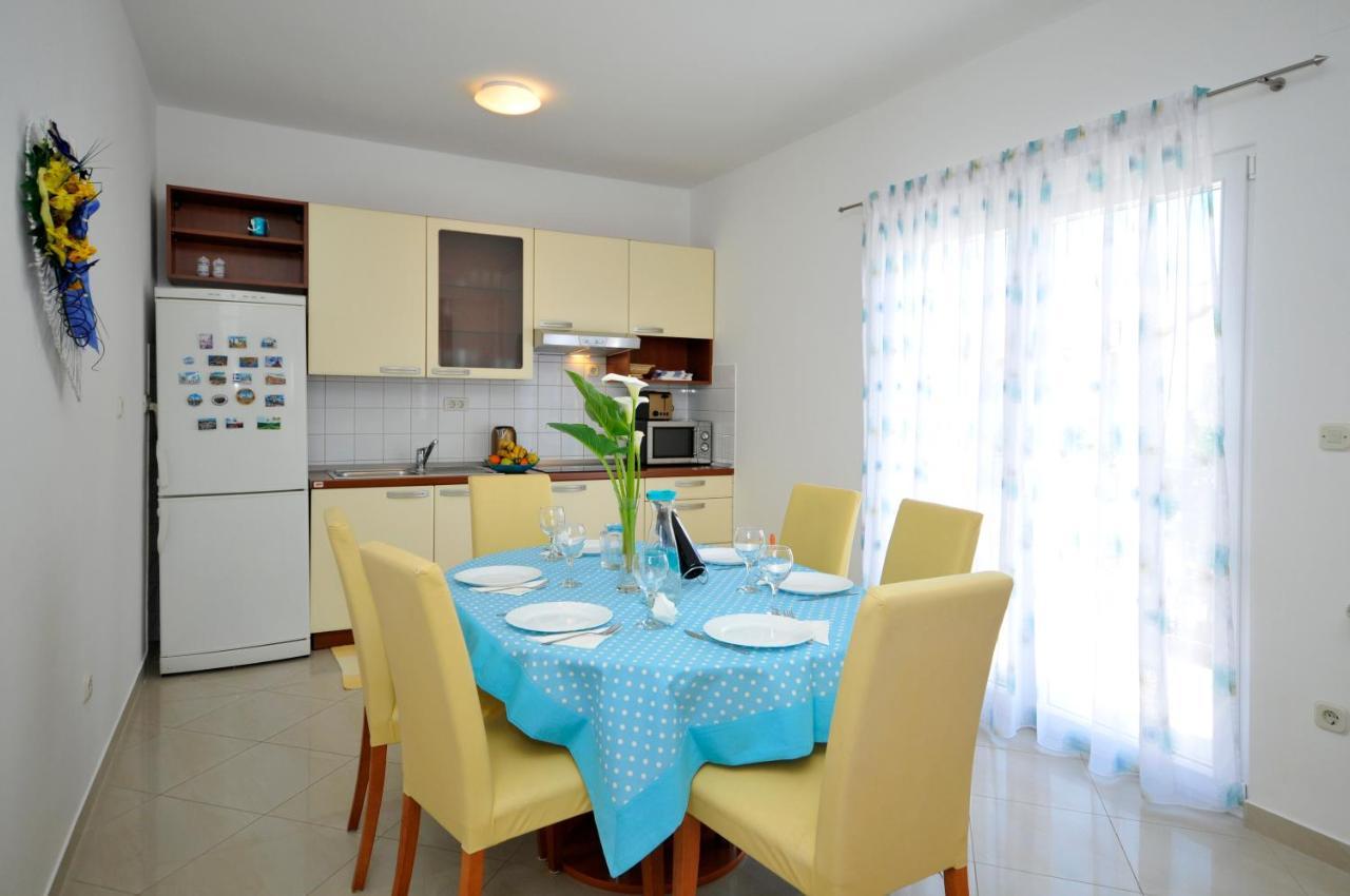 Apartments Roza Trogir Exteriér fotografie